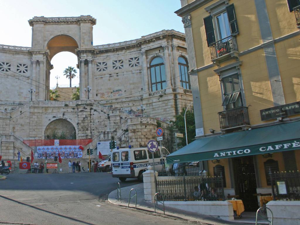 B&B St. Remy Cagliari Kültér fotó